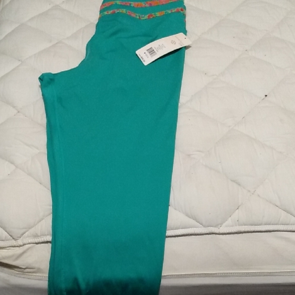 Nanette Lepore Green Leggings Vibrant and Eye-Catching